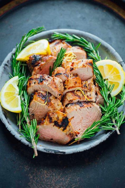 A healthy salad helps to balance. easy lemon garlic pork tenderloin - Healthy Seasonal Recipes
