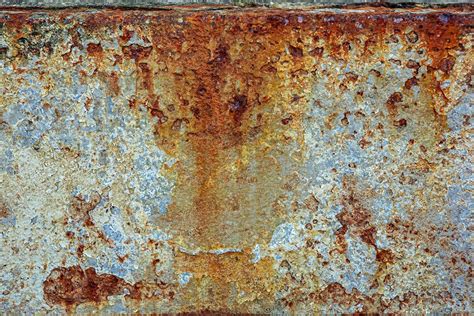 Rusty Metal Surface On Behance Patina Metal Rusted Metal Painting