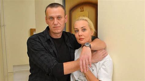 Yulia Navalnaya Alexei Navalnys Wife Age Height Net Worth