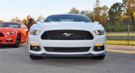 Track Drive Video Review 2015 Ford Mustang Gt