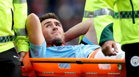 Manchester City Defender Aymeric Laporte Undergoes Knee Surgery