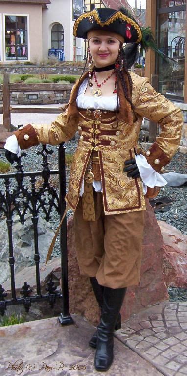 Confessions Dune Costumeholique Pirates Galore Female Pirate