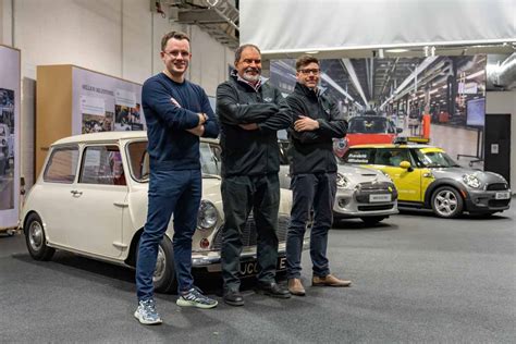 The Classic Mini Cooper Is Back Recharged And Electrified Wheelzme