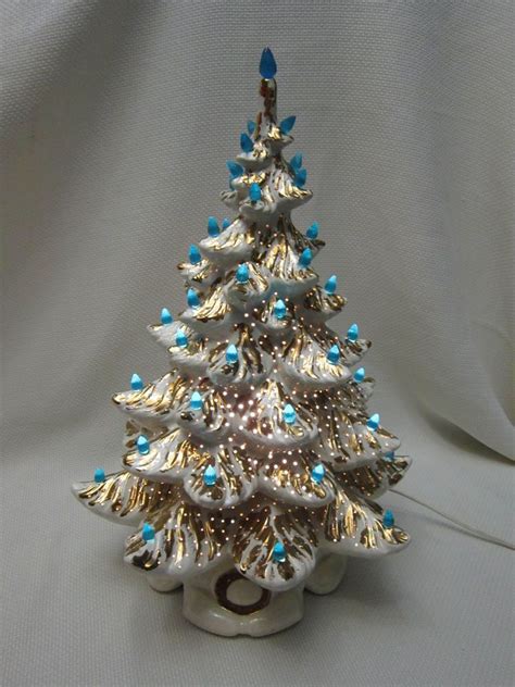 Grab your garland and twinkle lights and get ready for christmas decorating ideas galore. Vintage Atlantic Mold 20" White and Gold Ceramic Christmas ...