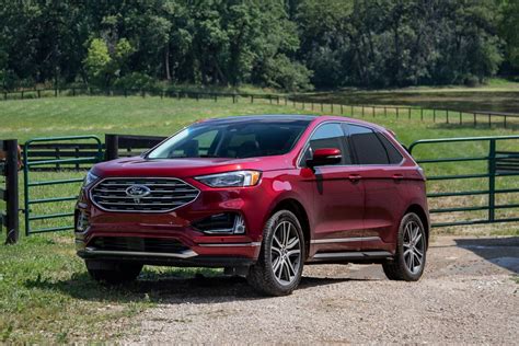 2019 Ford Edge Specs Prices Mpg Reviews And Photos