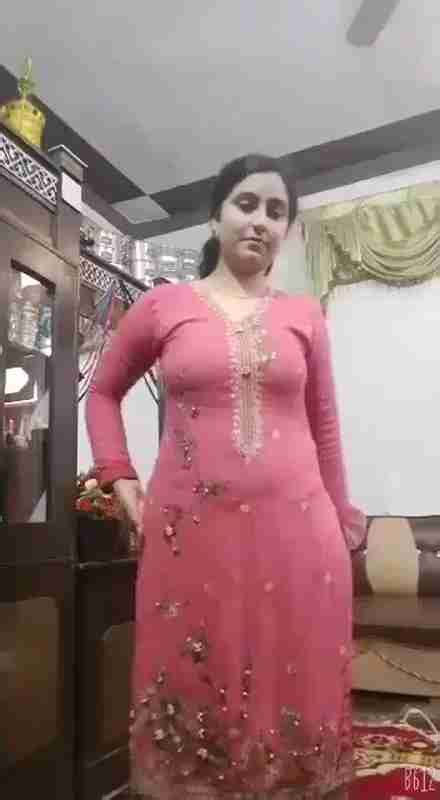 Paki Housewife Stripping Salwar Suit And Pussy Show Pics FSI Blog
