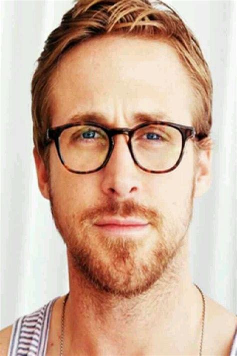 Ryan Goslings Beard Style Everything You Need To Know Beardoholic