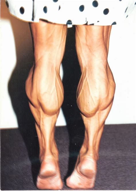 Ladies Candid Muscular Calves Found Some Very Rare Photos Of Yvonne Mccoy