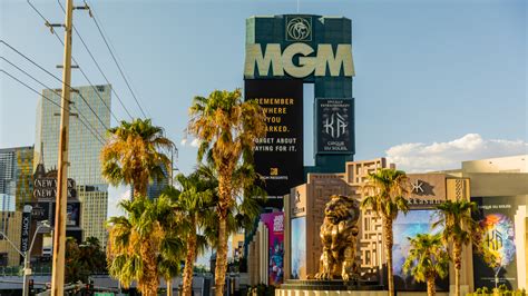 View mgm's stock price, price target, dividend, earnings, financials, forecast, insider trades, news, and sec filings at marketbeat. MGM Resorts Adopts Smoke-Free Policy for Vegas Strip Casino - NBC Los Angeles
