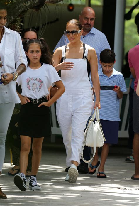 jennifer lopez feels guilty over twins max and emme being ‘judged ‘i did that to them