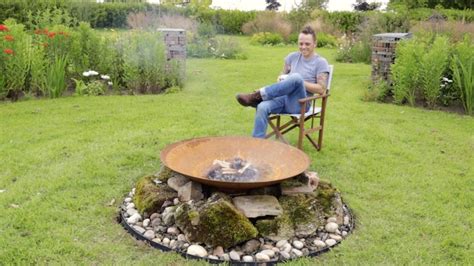 How To Build A Fire Pit Easy Garden Diy Guide Garden Ninja Lee