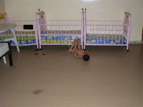 Baghdad Orphanage Horror Photo 1 Pictures Cbs News