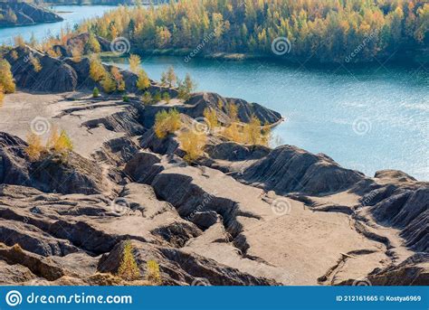 Nature Adorns Abandoned Quarries Stock Image Image Of Peak Panorama