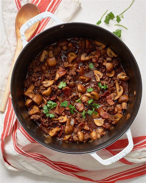Beware, this article is long because it covers so much. Easy Keto Ground Beef and mushroom chili recipe. Need ...
