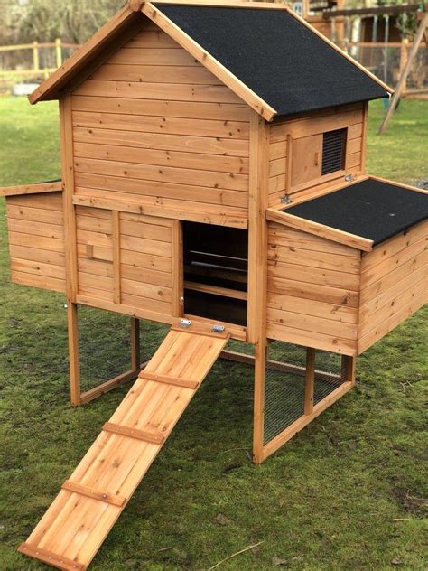 The chicken coop will likewise empower the kids outside into the backyard every day, and they'll gain proficiency with the duty of watering and sustaining their chickens. RESORT Chicken Coop in stock and ready to ship | Best ...