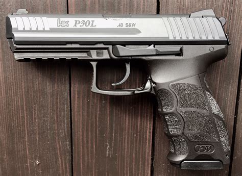 The p30 is marketed by the manufacturer as a law enforcement service pistol. Heckler & Koch P30 L, Kaliber .40 S&W | WAFFEN LECHNER ...