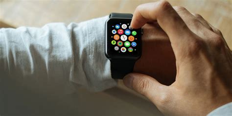 10 Apple Watch Tips And Tricks Everyone Should Know Makeuseof