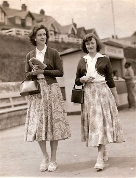 Vintage Fashion 1950s Teenage Girls With Their Doo Wop Dresses