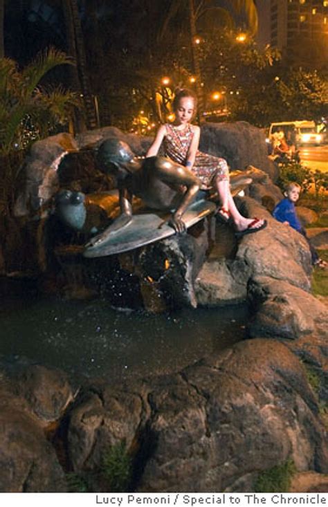 DESTINATION HAWAII / Extreme Makeover Waikiki edition / Honolulu's hot