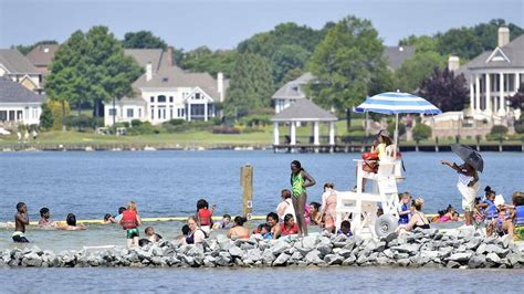 Lake Norman Beach To Stay Open On Weekends County Says Charlotte