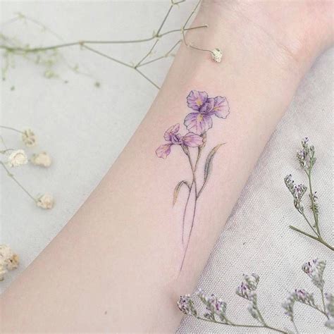 800 x 1072 jpeg 114 кб. Iris flower tattoo on the inner forearm. | Tatuajes ...