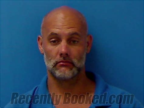 Recent Booking / Mugshot for CHRISTOPHER HAGAN REA in Catawba County
