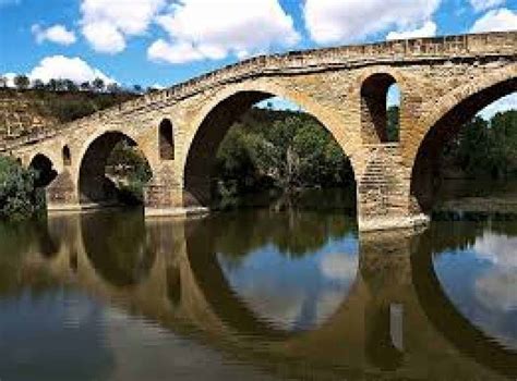 The Bridge Of Puente La Reina Andaspain Walking Adventures