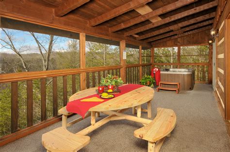 Rent a luxury 2 bedroom cabin near gatlinburg or pigeon forge. Bear Serenity: 3 Bedroom Vacation Cabin Rental Pigeon ...