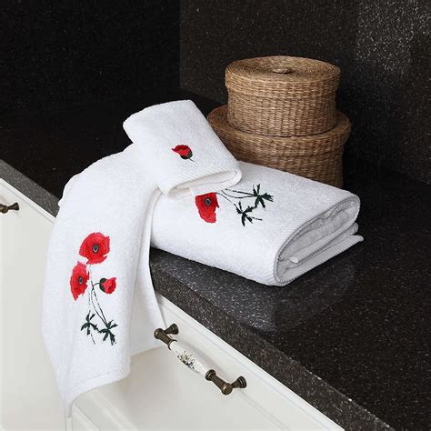 Buy 3 Piece Red Embroidered Poppy Flowers Towel Set With 27 X 54 Inches
