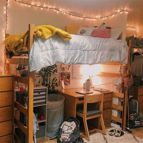 College Dorm Lofted Bed Ideas Dream Dorm Room Cozy Dorm Room Dorm Room Diy