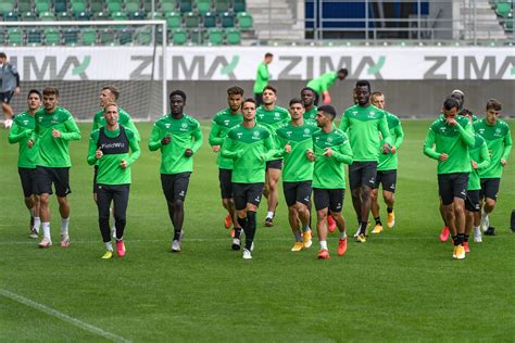 The matchratings (which displays the performance/form) range from zero to 10 and are. Bildstrecke - Training des FC St.Gallen vor dem Europa ...