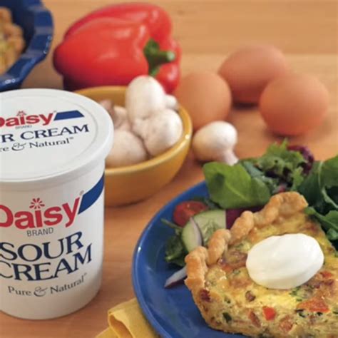 Daisy Quiche Recipe With Sour Cream Daisy Brand Recipe Sour Cream