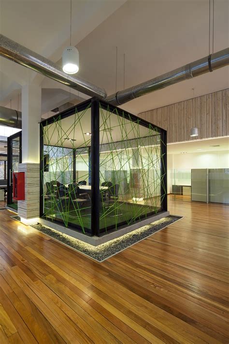 According to research, the average office employee attends over 60 meetings per month, which is a lot. Inspiring Office Meeting Rooms Reveal Their Playful ...