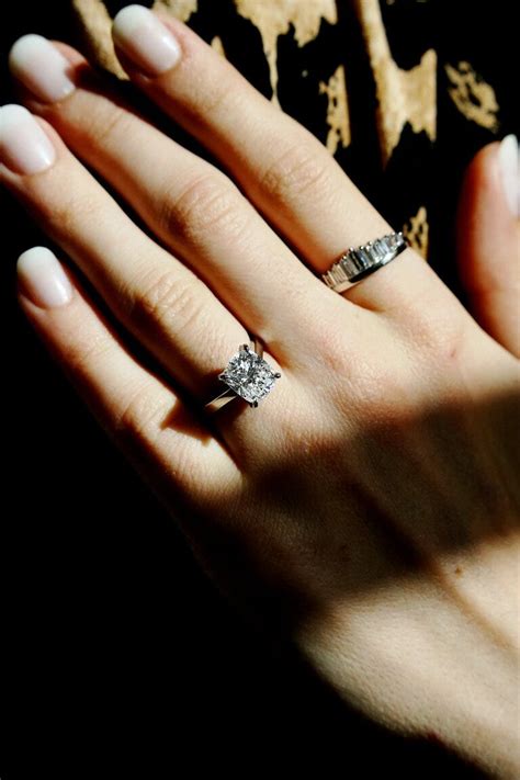 Exploring Unique Options In Modern Engagement Ring Designs By Frank