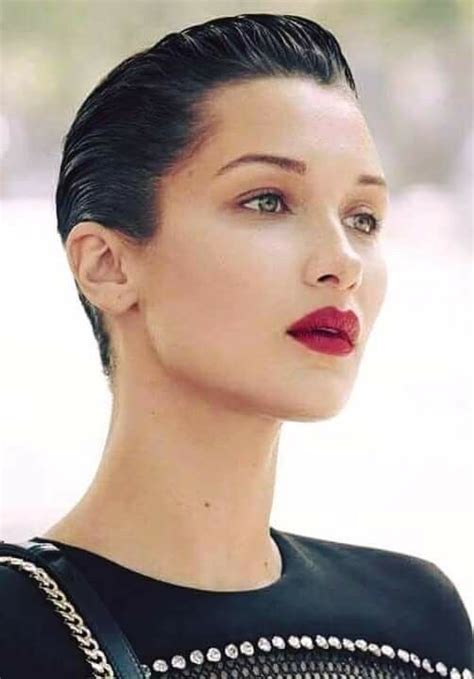 It makes things much more interesting for a change. Pin by Von Scarlett on slicked back | Wet look hair, Slick ...