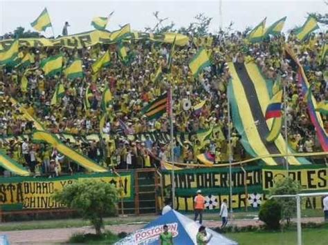 Club atletico bucaramanga corporacion deportiva page on flashscore.com offers livescore, results, standings and match details (goal scorers, red cards ATLETICO BUCARAMANGA "FORTALEZA LEOPARDA SUR 1998" - YouTube