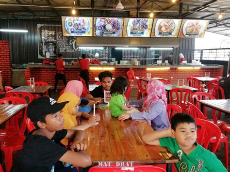 Berikut kami kongsikan 5 tempat makan pilihan keluarga rf semasa bercuti di port dickson. MAT DRAT: TEMPAT MAKAN BEST SEDAP DI PORT DICKSON - JJCM PD
