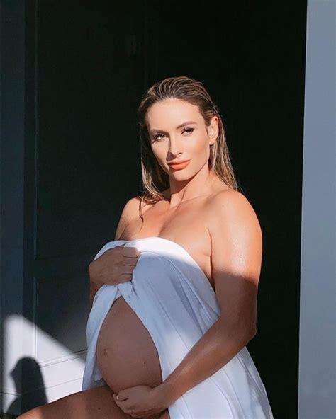 Paige Hathaway Nude Pregnant 23 Photos Videos The Fappening