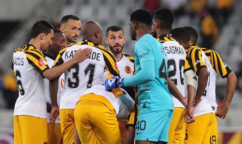 Kaizer chiefs fc plays their home games in the fnb stadium. Kaizer Chiefs reaction to league title talk: Keep inside ...