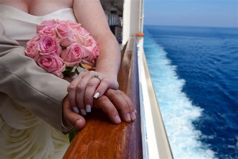 Getting Married On A Cruise Save 60000 On Your Wedding Package