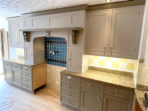 Ex Display Bespoke Painted Kitchen With Worktops The Used Kitchen Company
