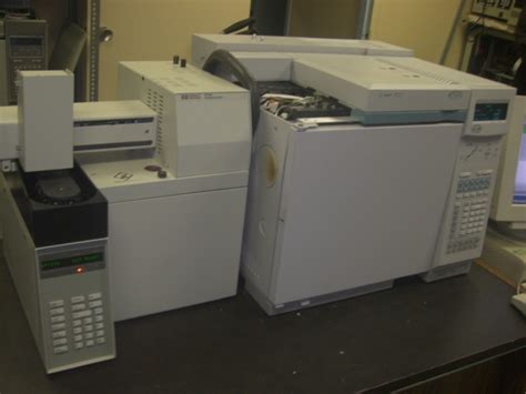 Agilent 6890 Plus Gc With Hp 7694a Headspace Autosampler