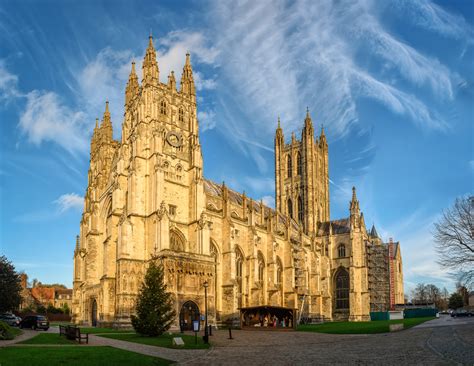 Canterbury Cathedral In Sunset Rays England Inglard Voyages