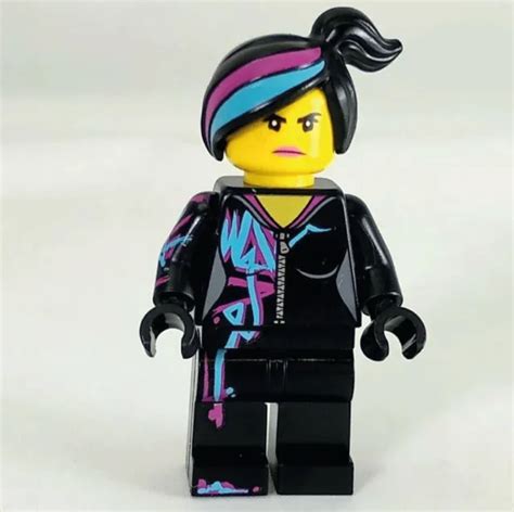 1x Lego Minifigure Lucy Wyldstyle Hoodie Magenta Sourire En Colère 70824 Eur 4 50