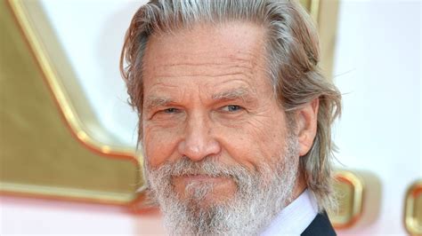 Jeff Bridges Co Star Shares Heartwarming Health Update After Cancer Diagnosis Exclusive Hello