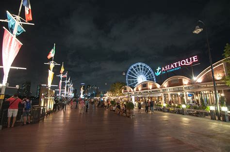 It was a very long night for pieck. Asiatique - Wikipedia