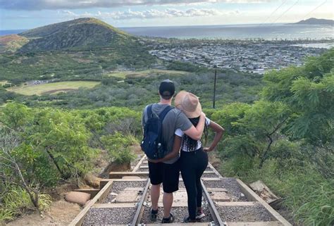 Koko Head Hike In Oahu—everything You Need To Know
