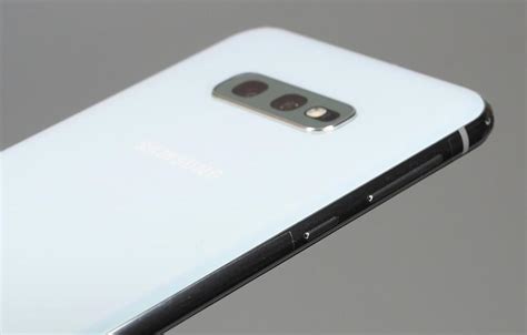 Samsung Galaxy S10e Review Ephotozine