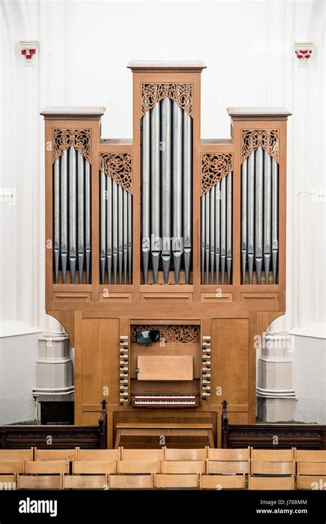 Pipe Organ Church High Resolution Stock Photography And Images Alamy