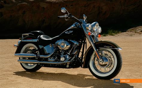 2007 Harley Davidson Flstn Softail Deluxe Wallpaper